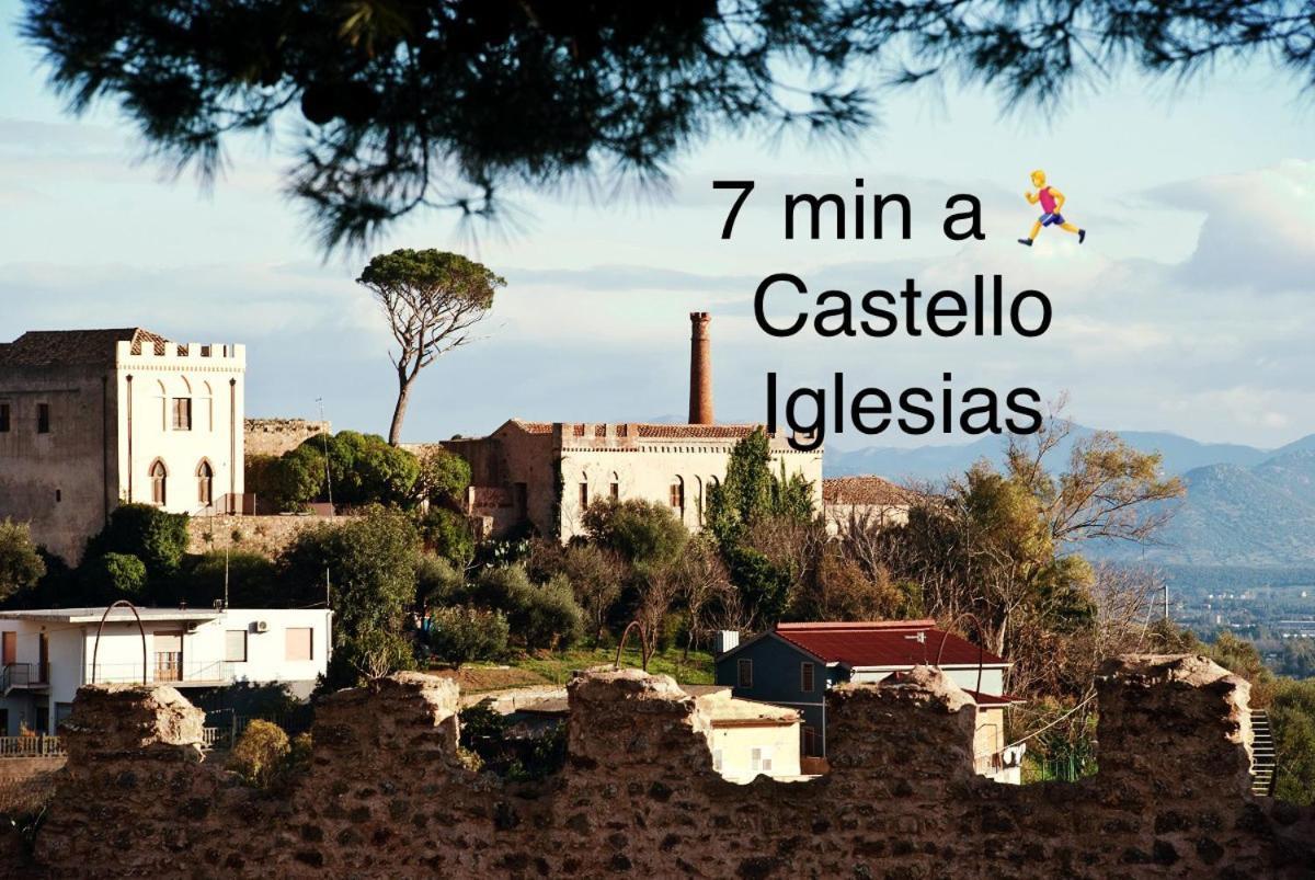Appartamento Il 27º Giglio Iglesias Esterno foto