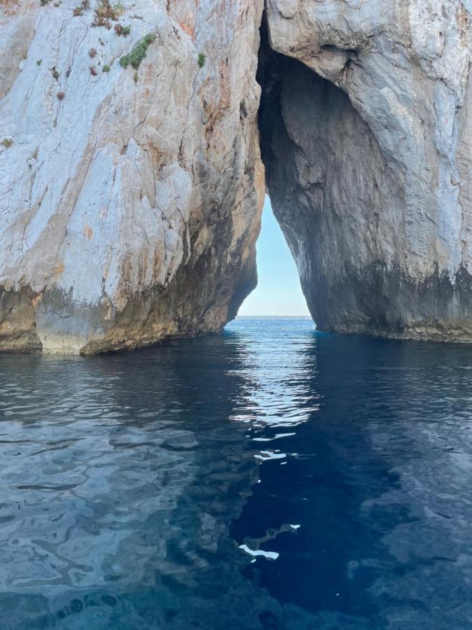 Appartamento Il 27º Giglio Iglesias Esterno foto